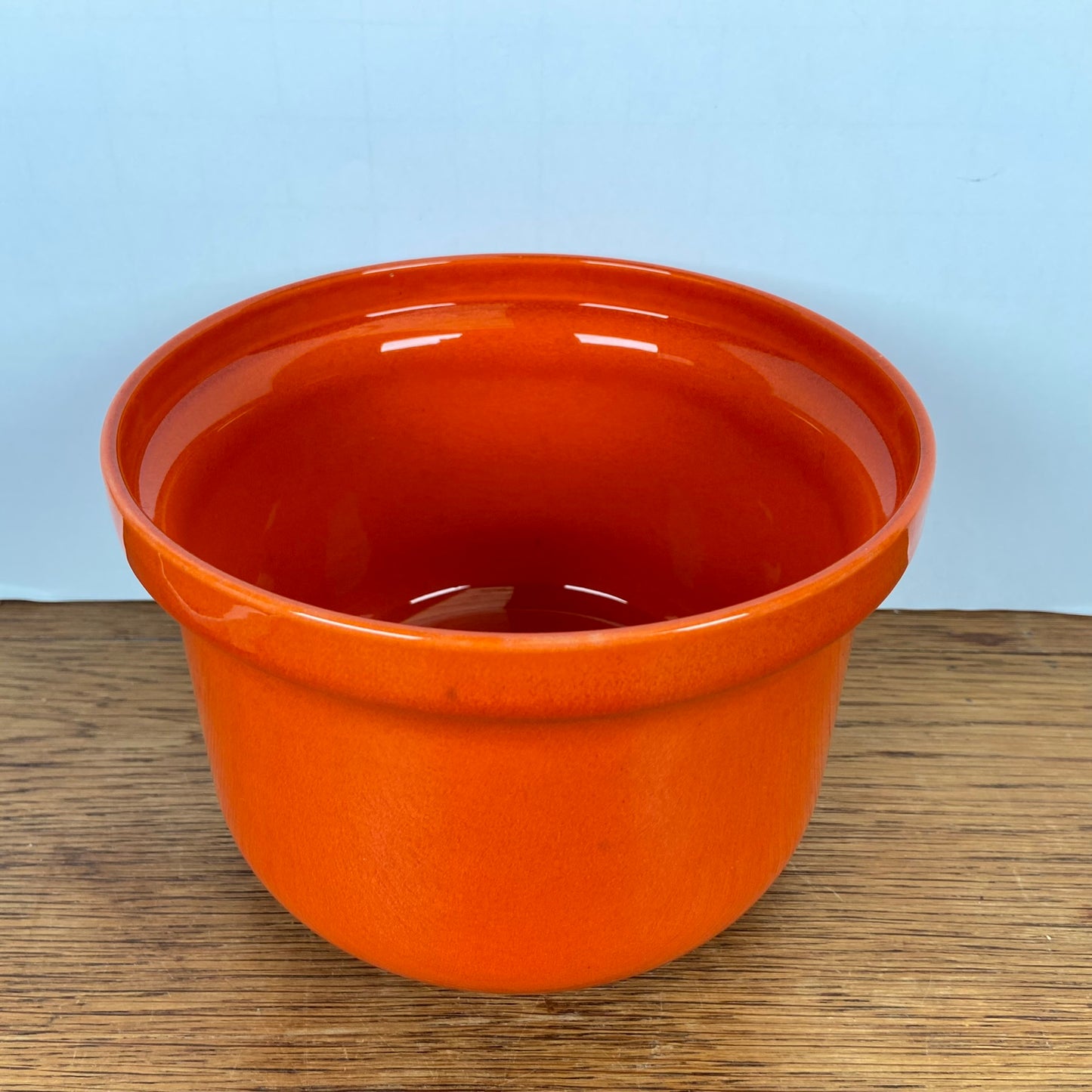 Vintage oranje bloempot