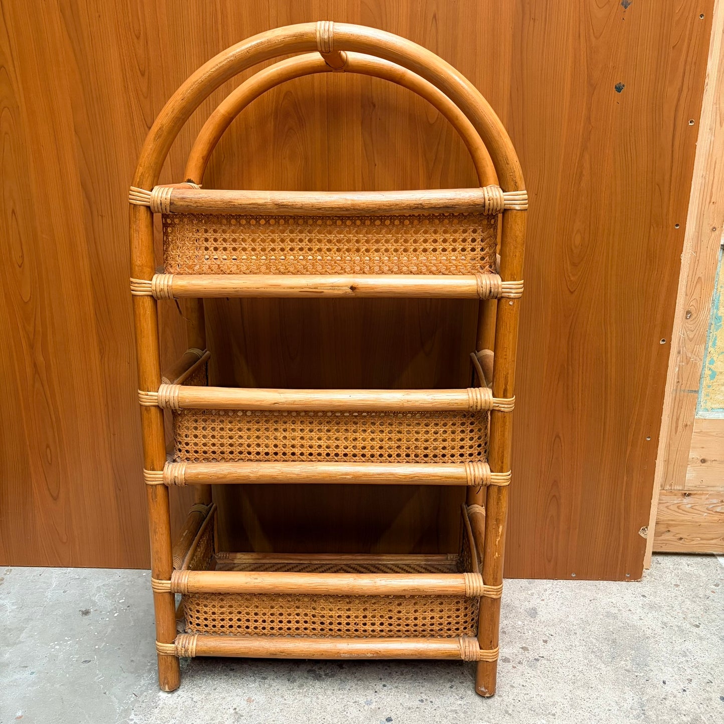 Vintage rotan kast