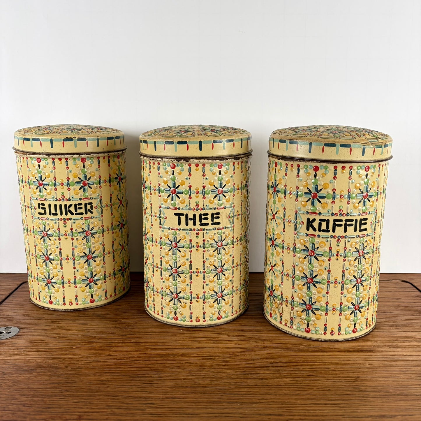 Set van 3 vintage blikken