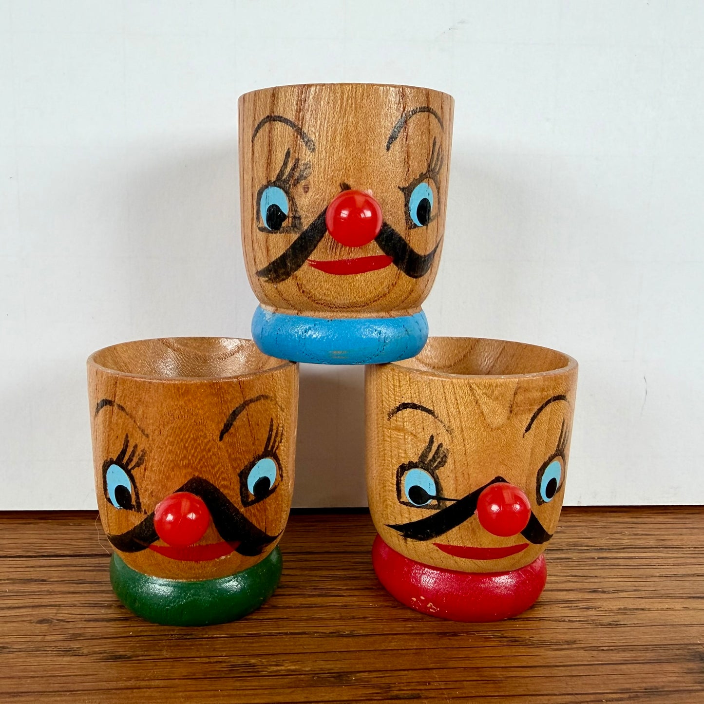 Vintage eierdopjes gezichtjes