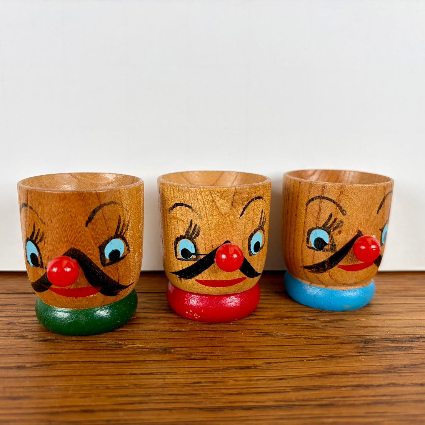 Vintage eierdopjes gezichtjes