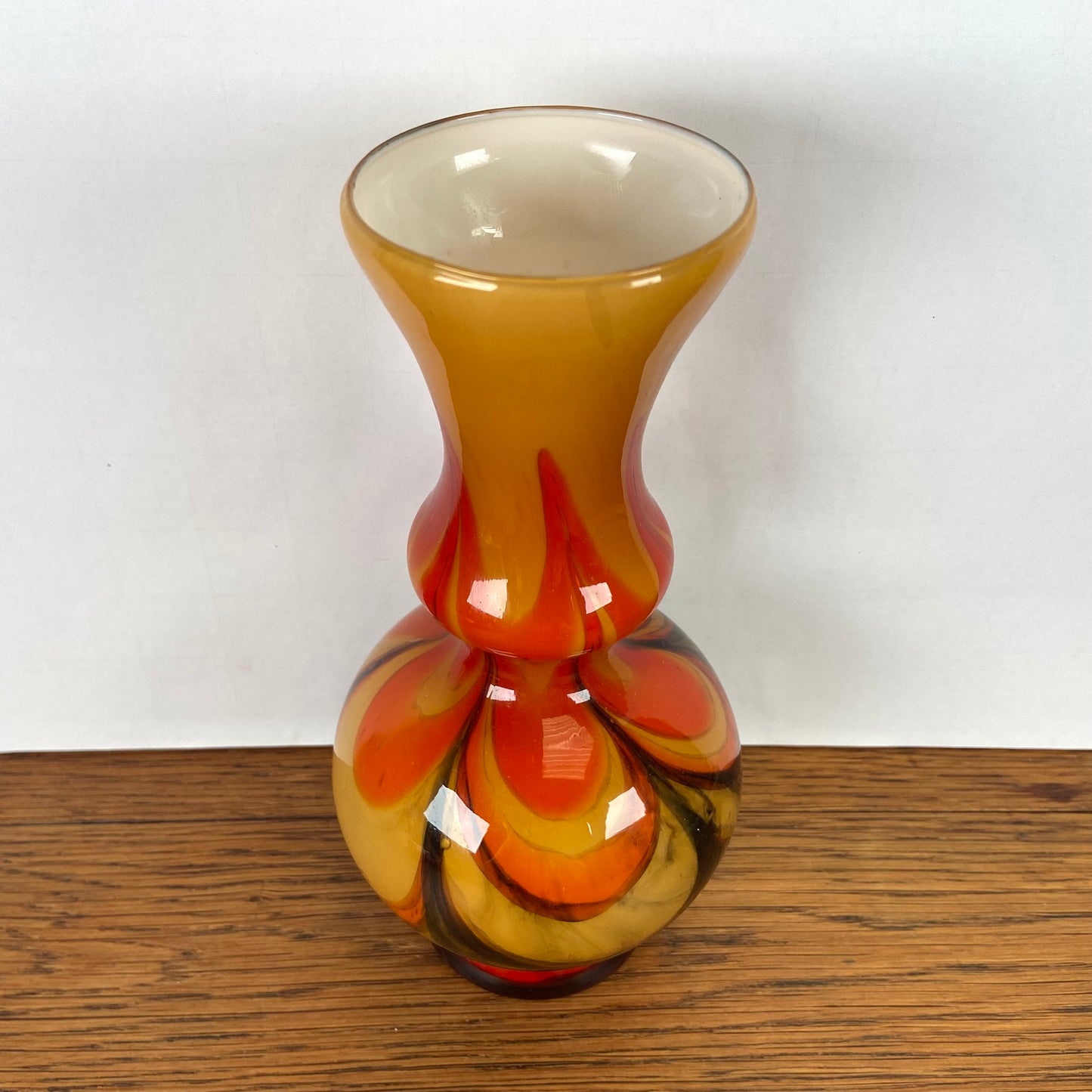 Vintage Opaline Florence vaas