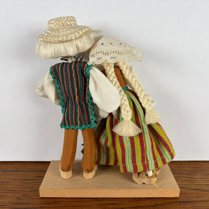 Vintage popjes uit Litouwen