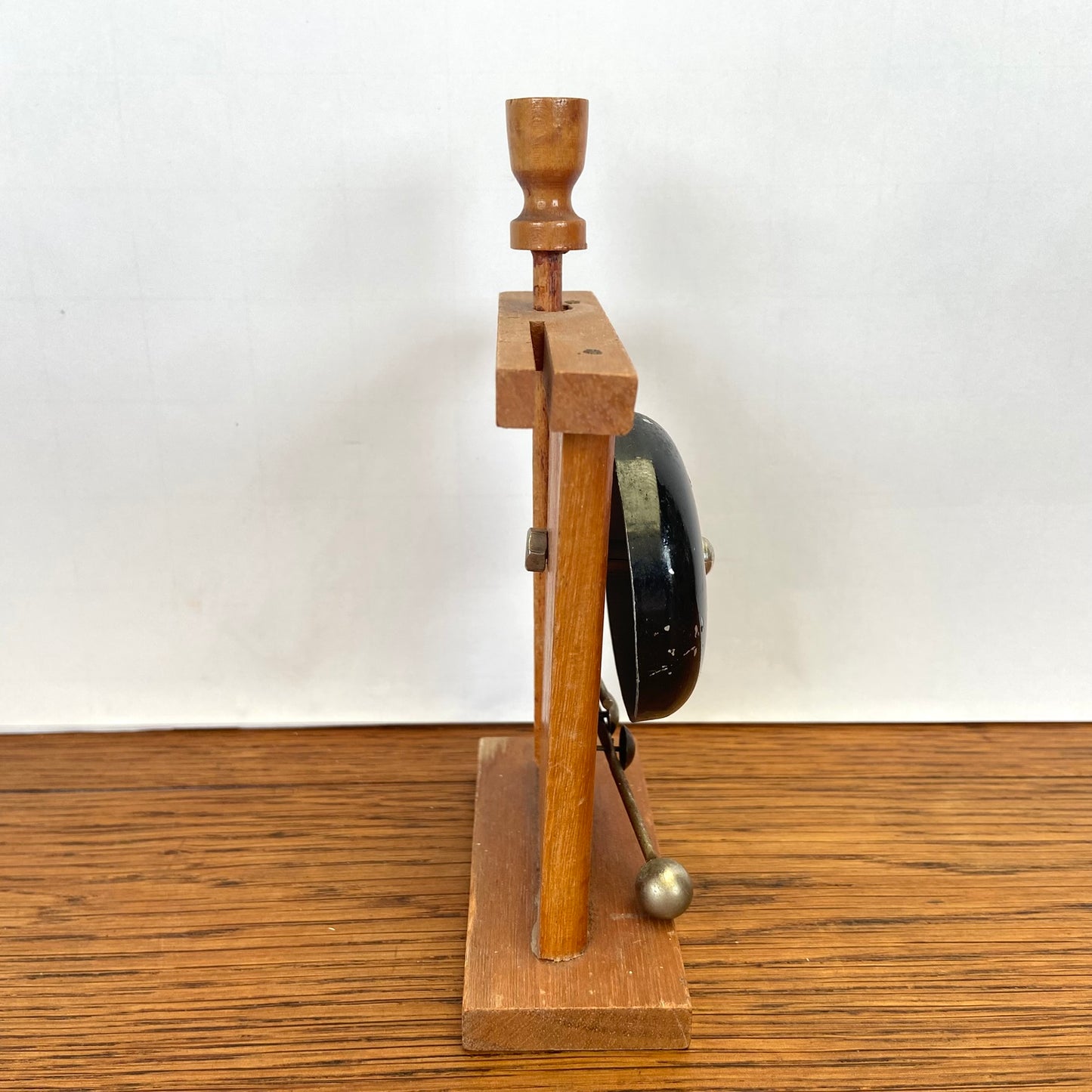 Vintage houten receptie bel