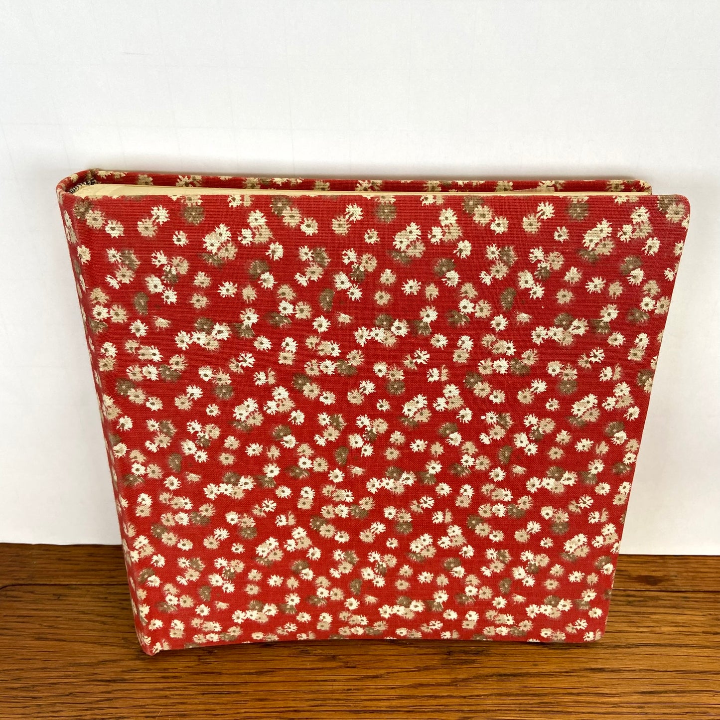Vintage fotoalbum bloemetjes