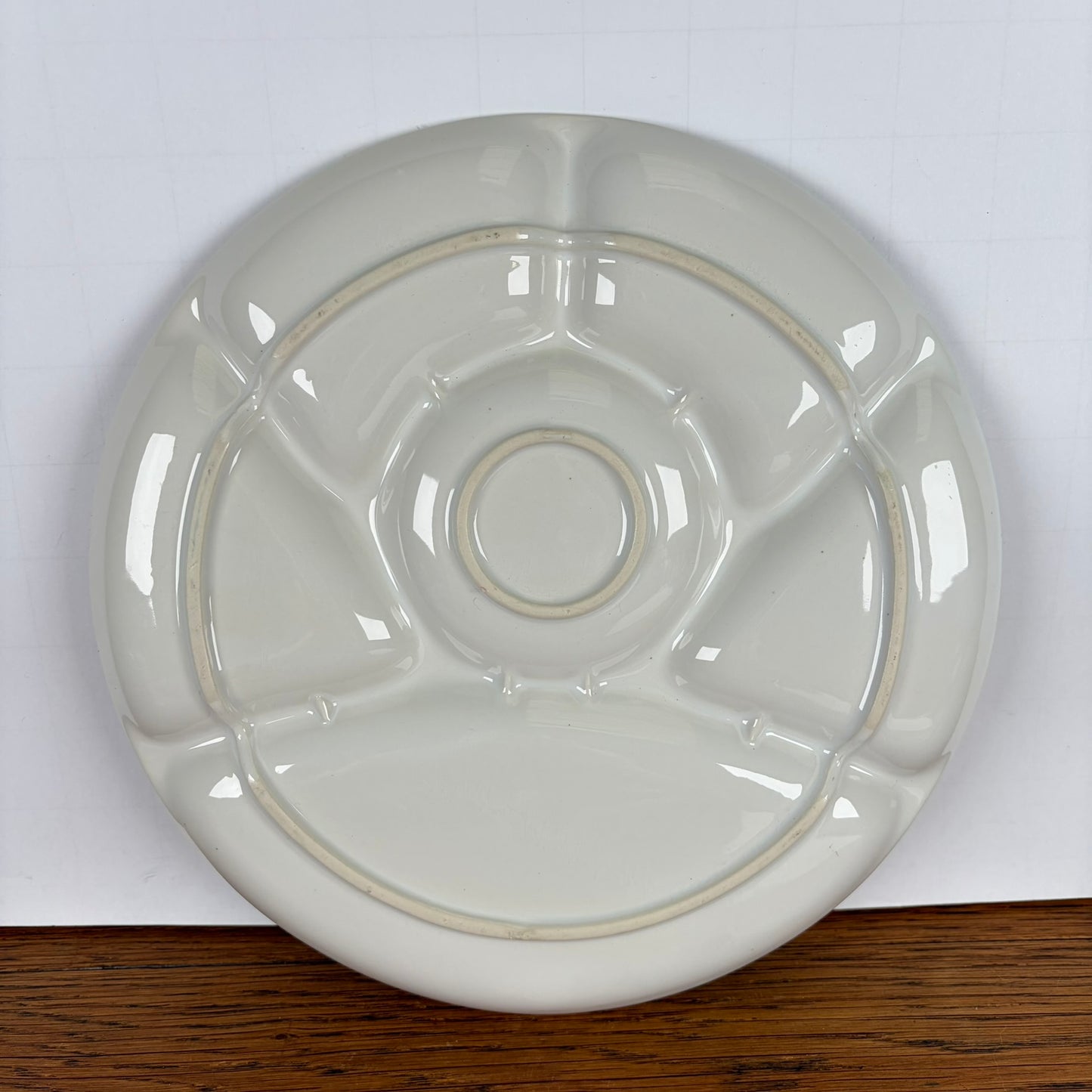 Wilde bloemen fondue en gourmet borden