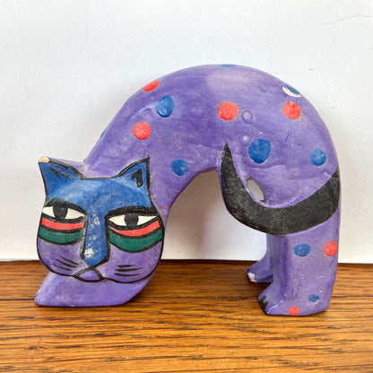 Vintage paarse houten kat
