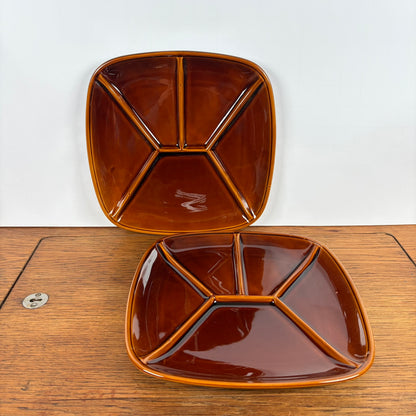 Set van 2 vintage vierkante gourmet borden