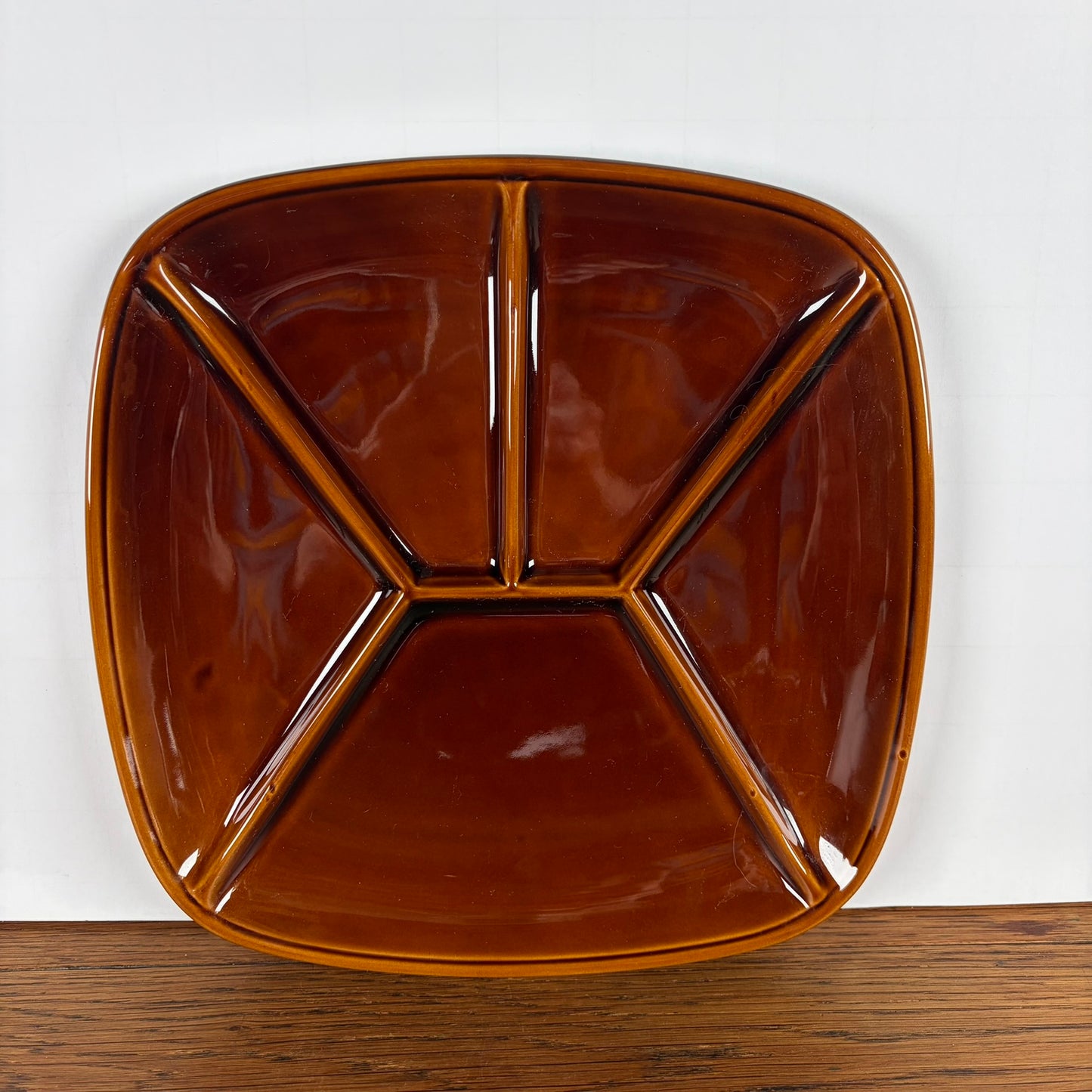 Set van 2 vintage vierkante gourmet borden