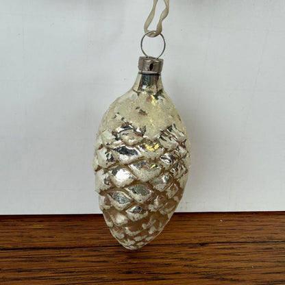 Vintage kerstbal dennenappel