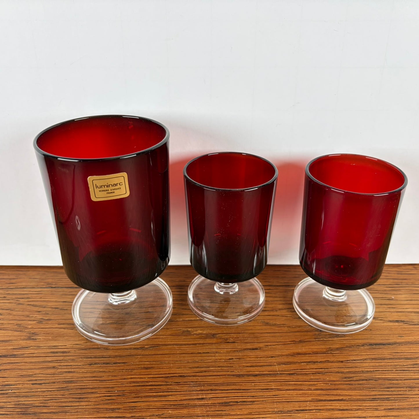Vintage rode Luminarc France glazen