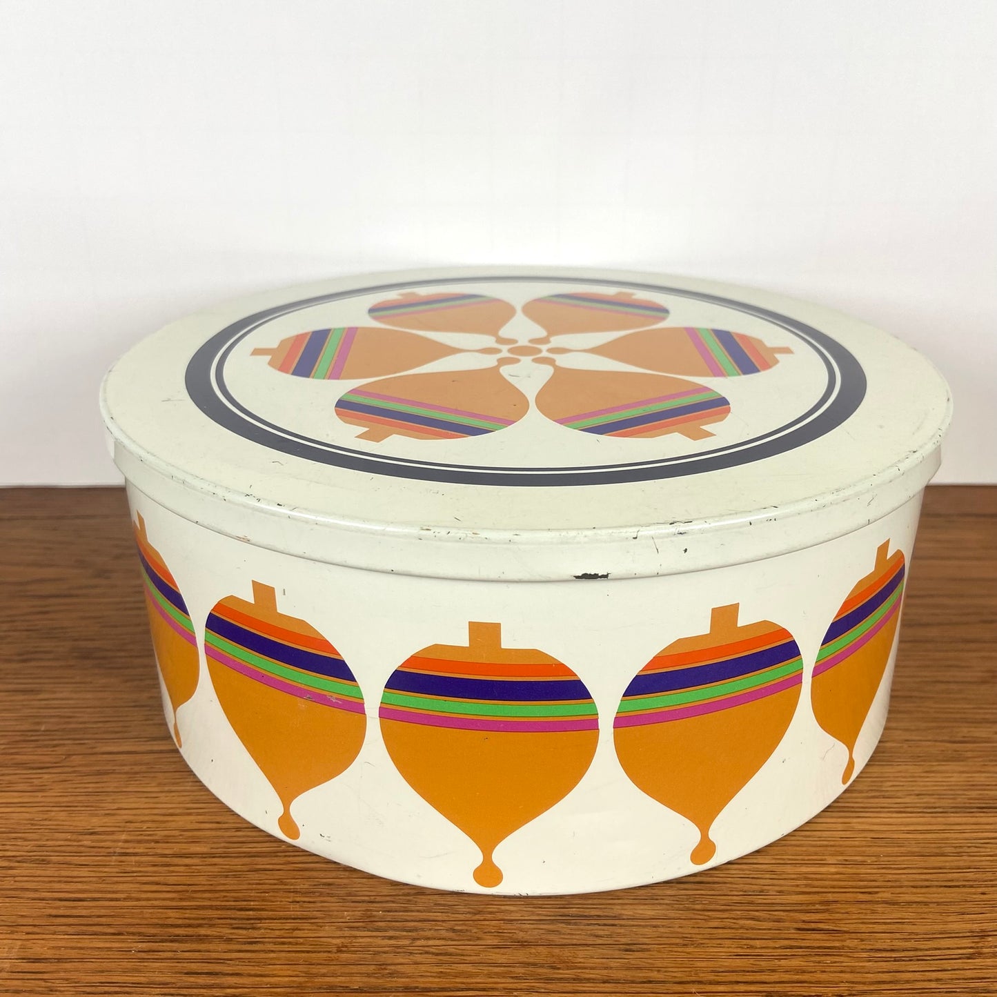 Vintage rond Simel blik