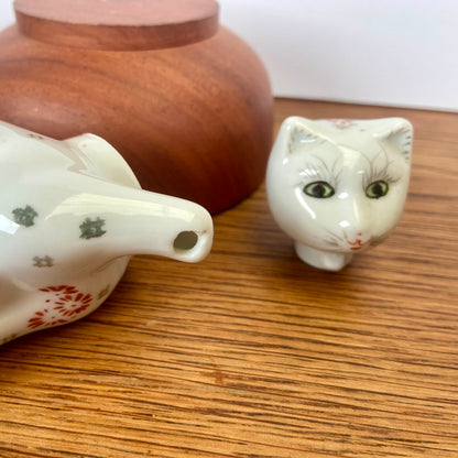 Vintage mini theepotje kat