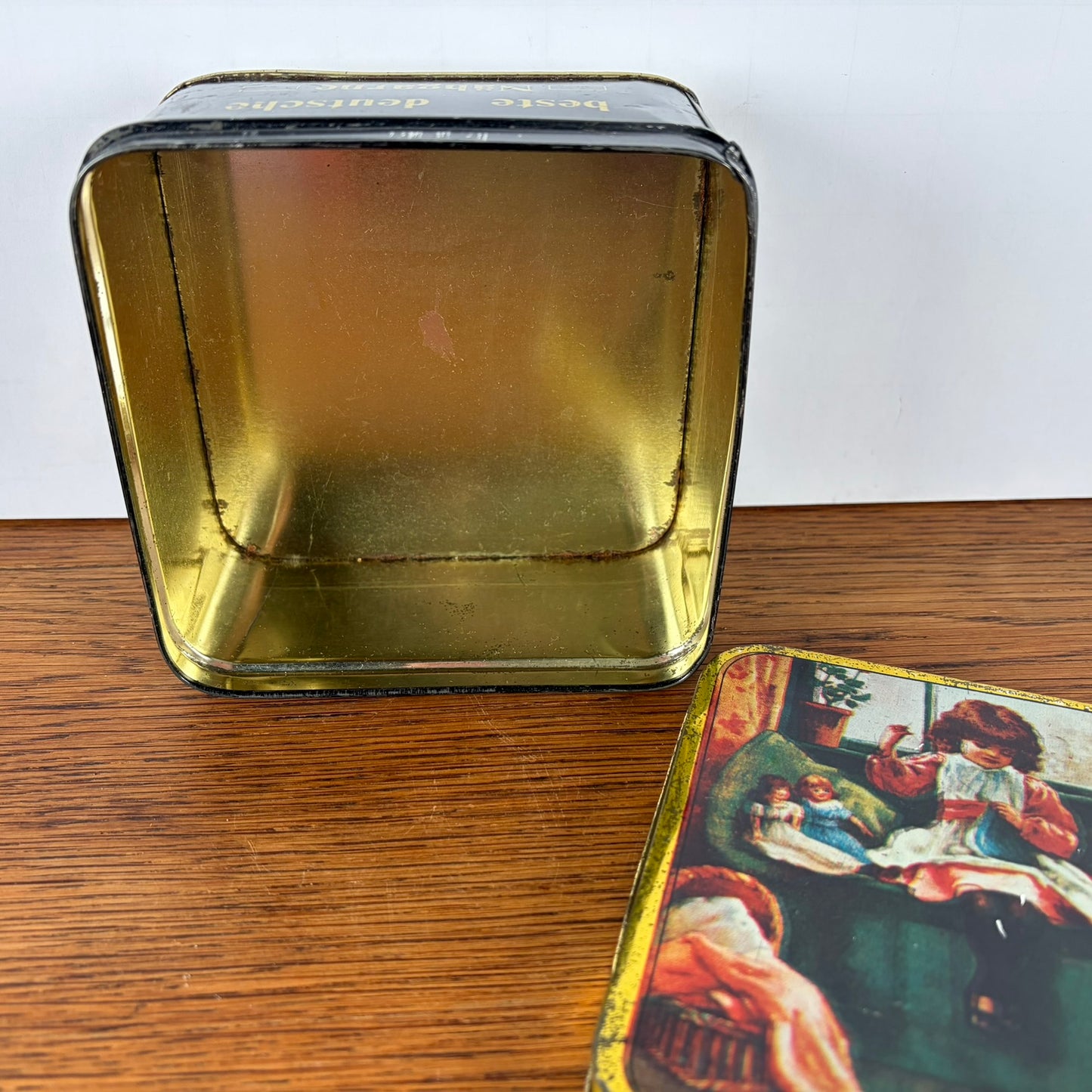 Vintage blikje Naaigaren