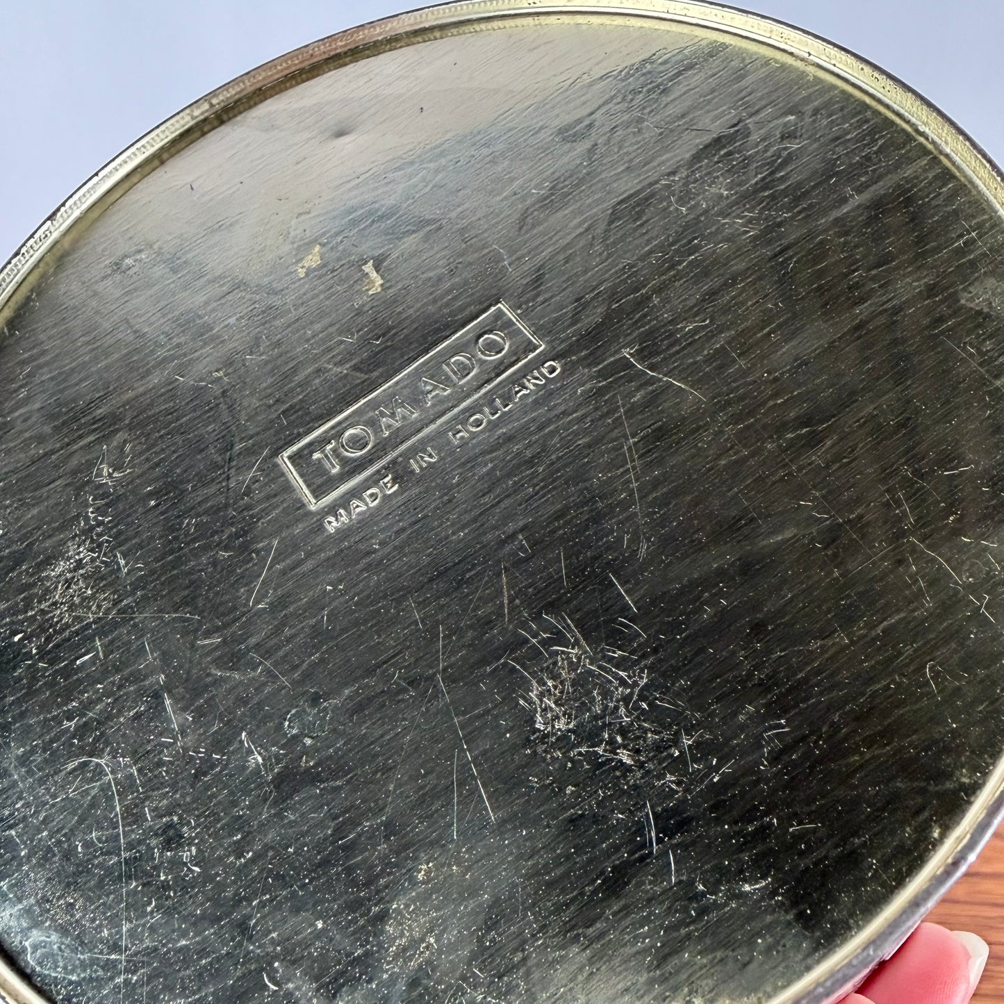 Vintage Tomado blik rood groen