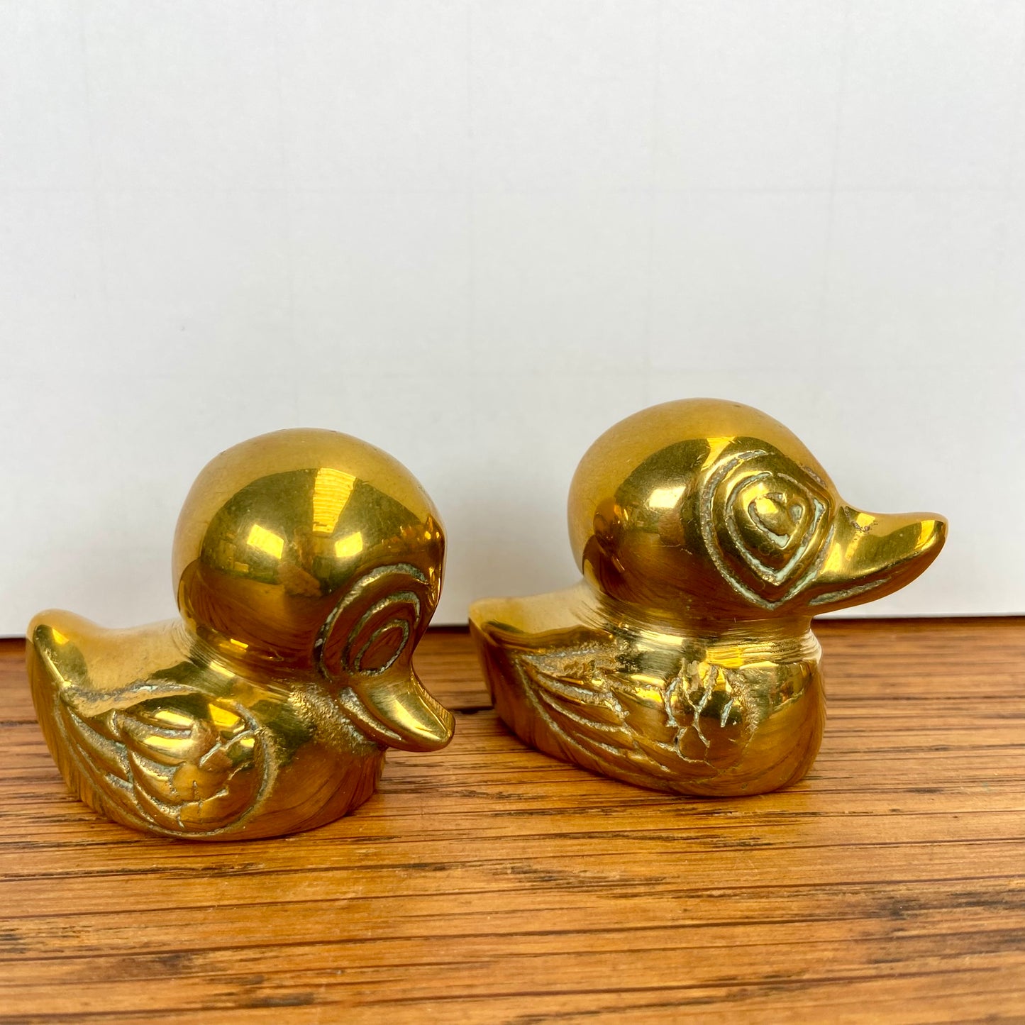 2 vintage messing eendjes