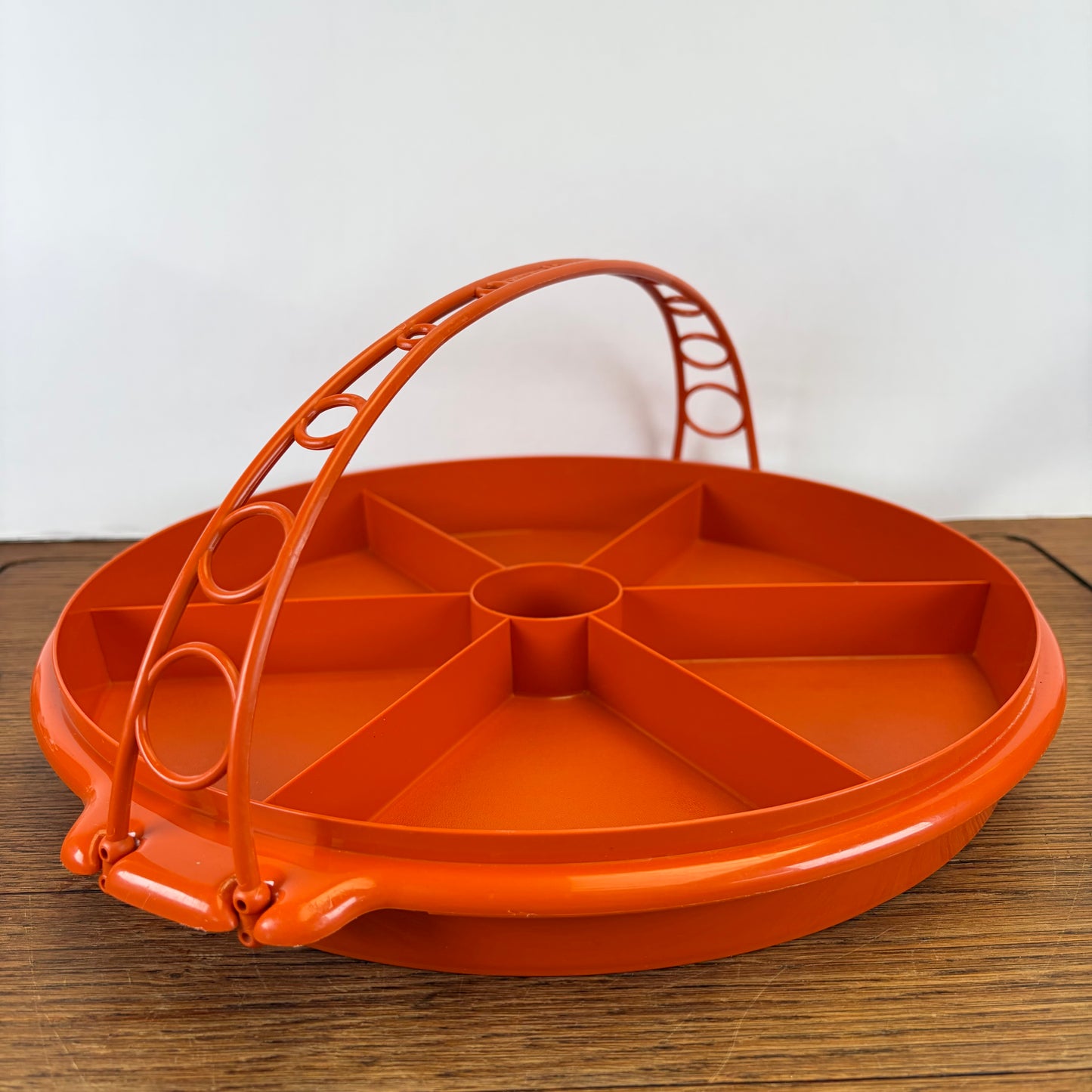 Vintage tupperware snackschaal met hengsel