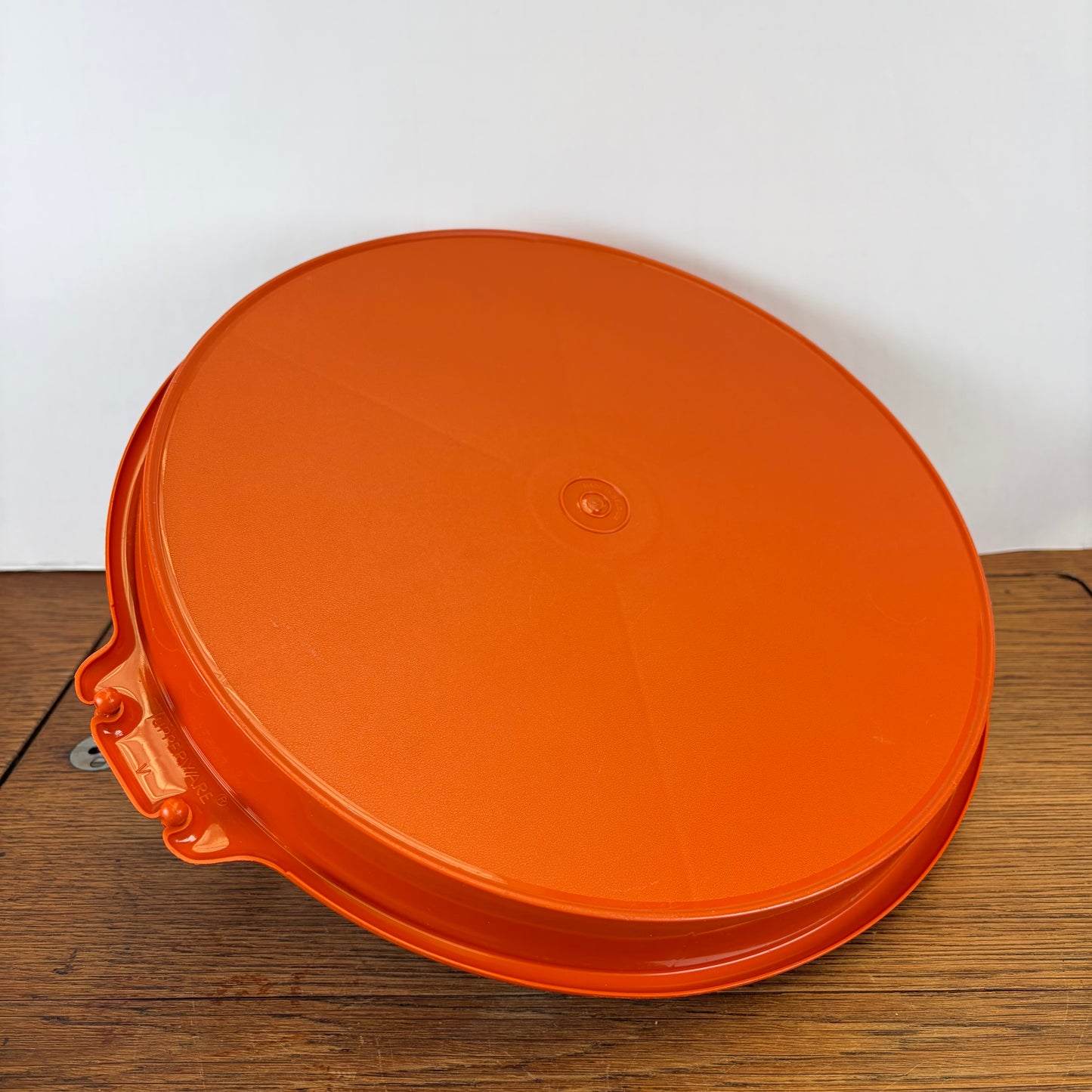 Vintage tupperware snackschaal met hengsel