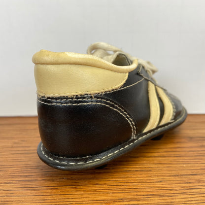 Vintage spaarpot voetbalschoen