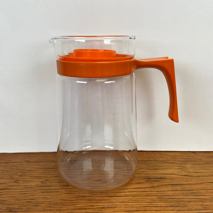 Vintage glazen waterkan