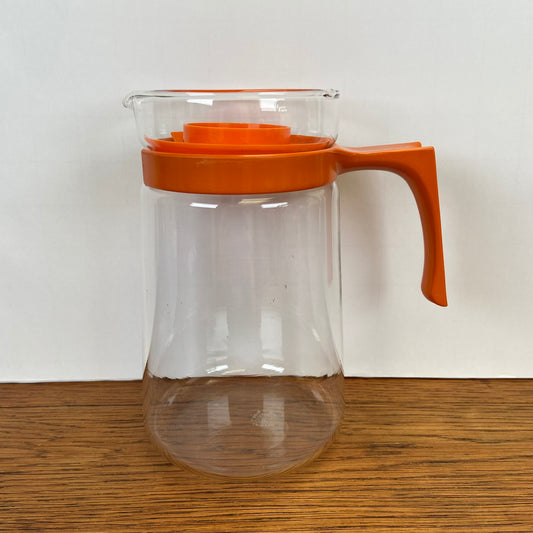 Vintage glazen waterkan