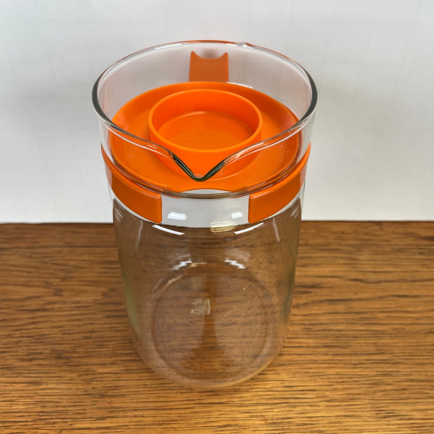 Vintage glazen waterkan