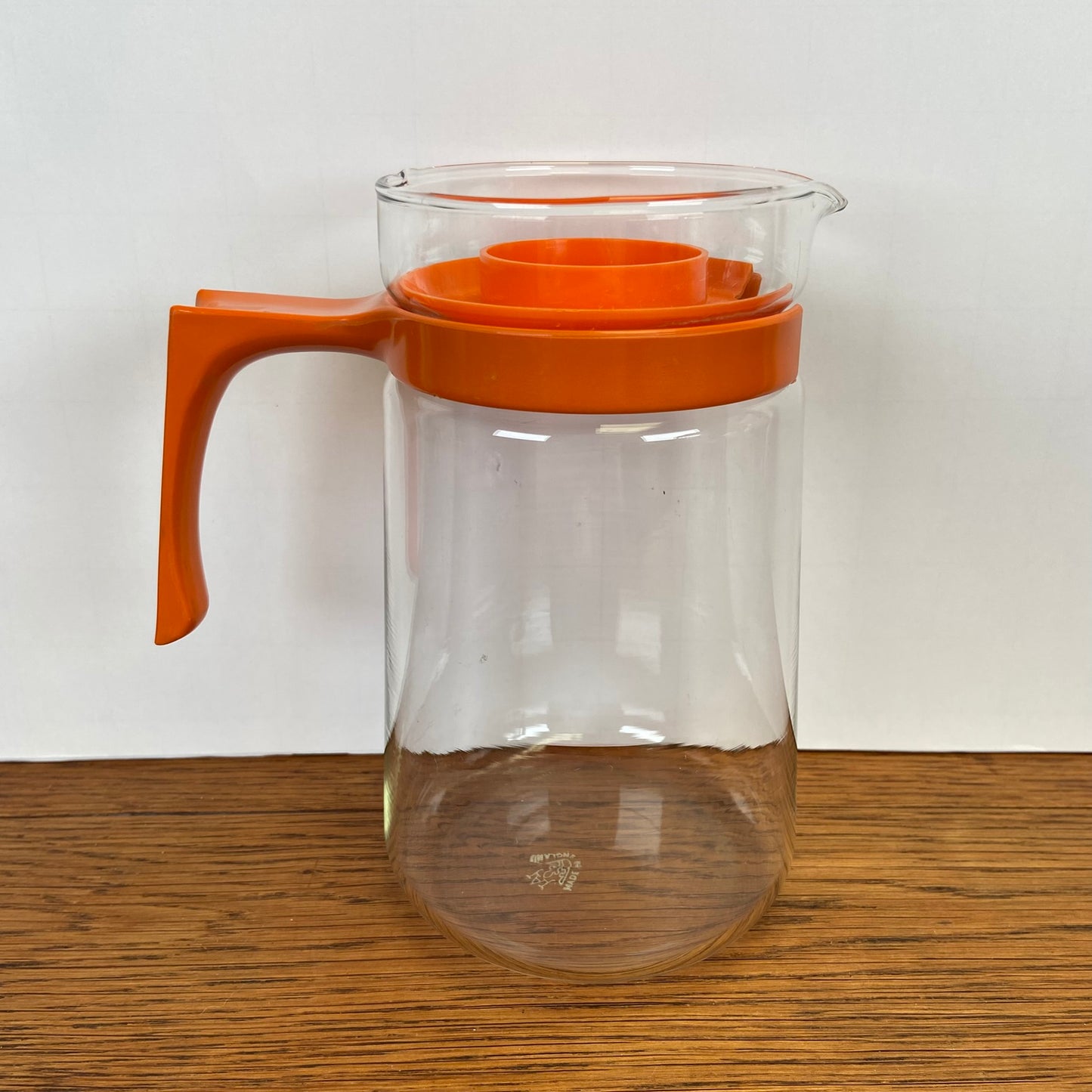 Vintage glazen waterkan