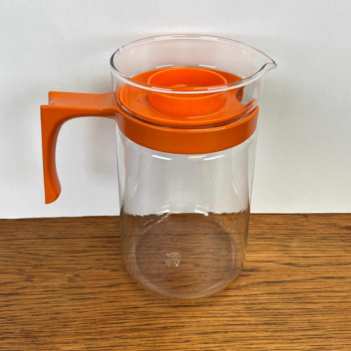 Vintage glazen waterkan