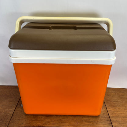 Vintage oranje curver koelbox
