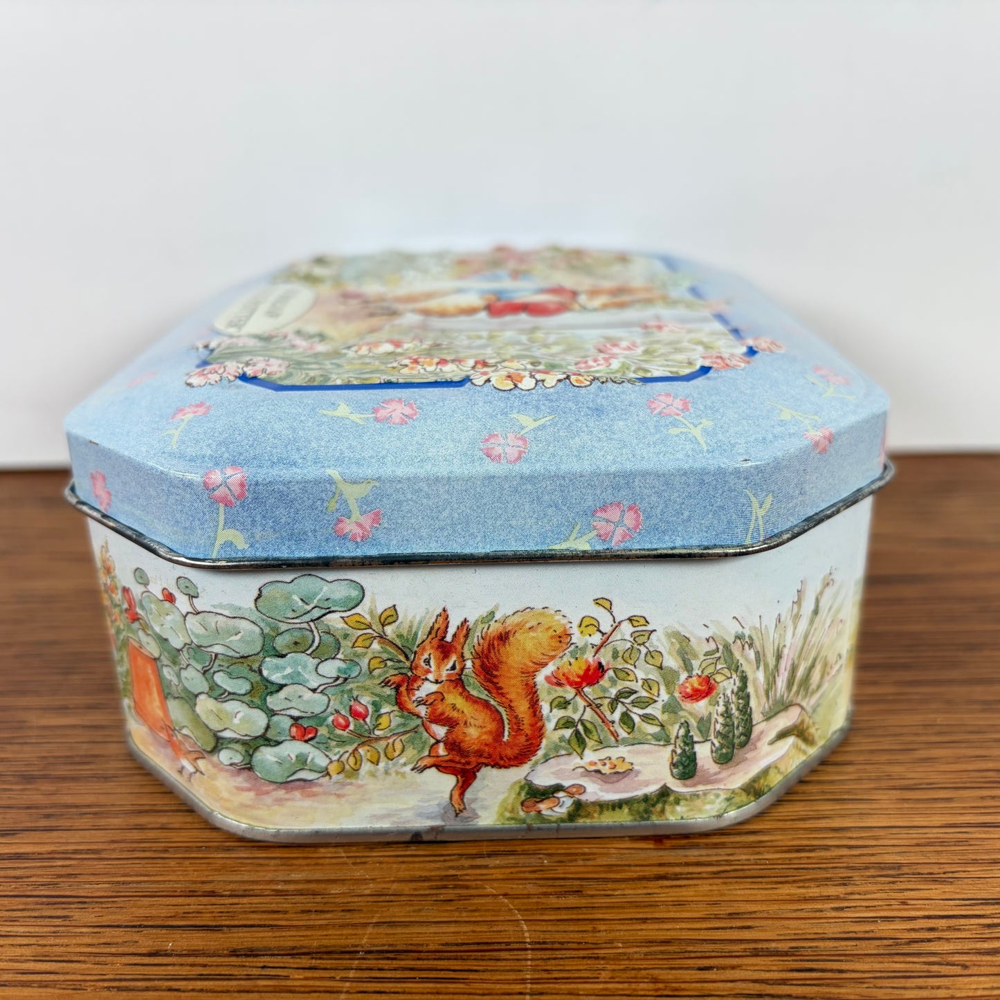 Vintage blikje Beatrix Potter