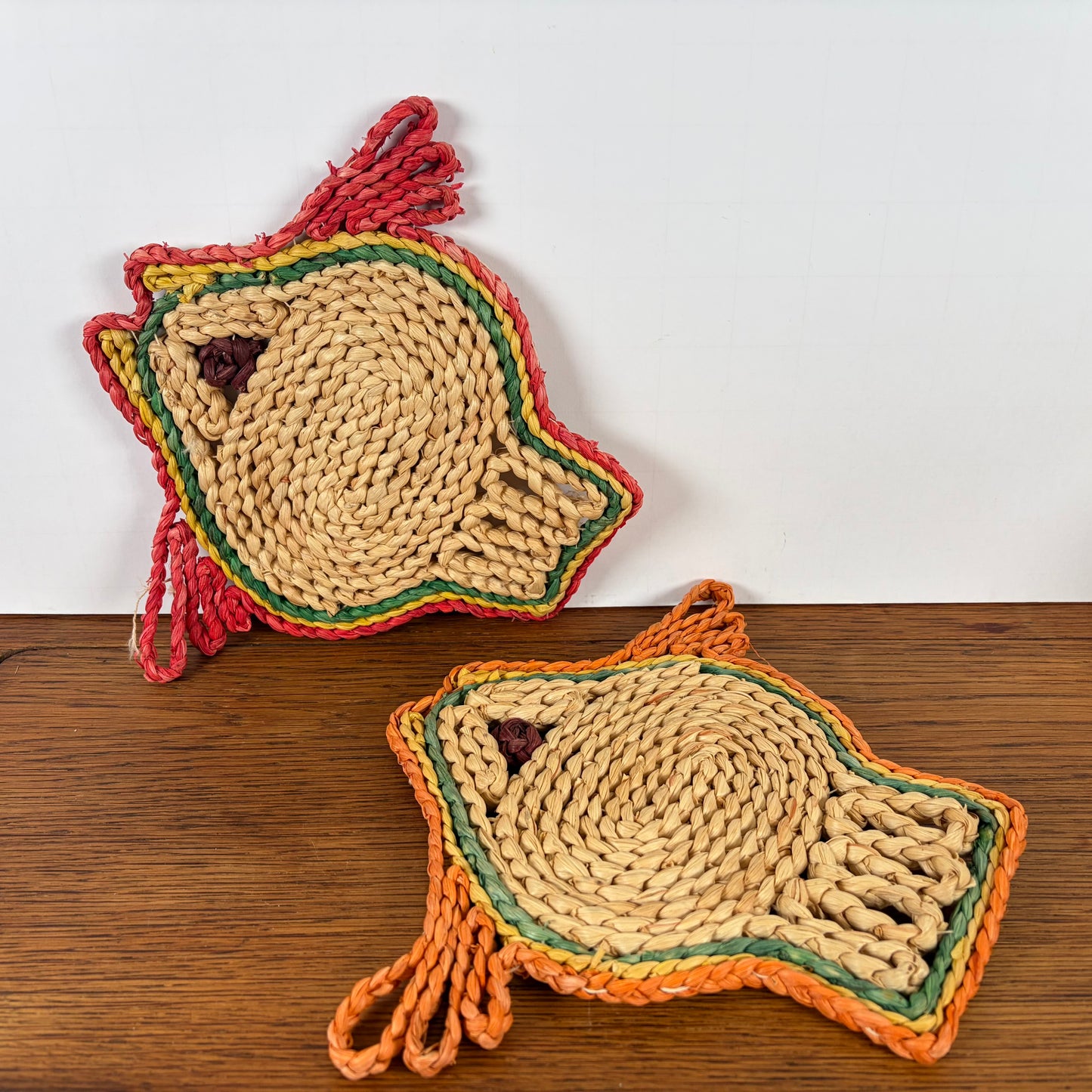 Vintage rieten onderzetters vis