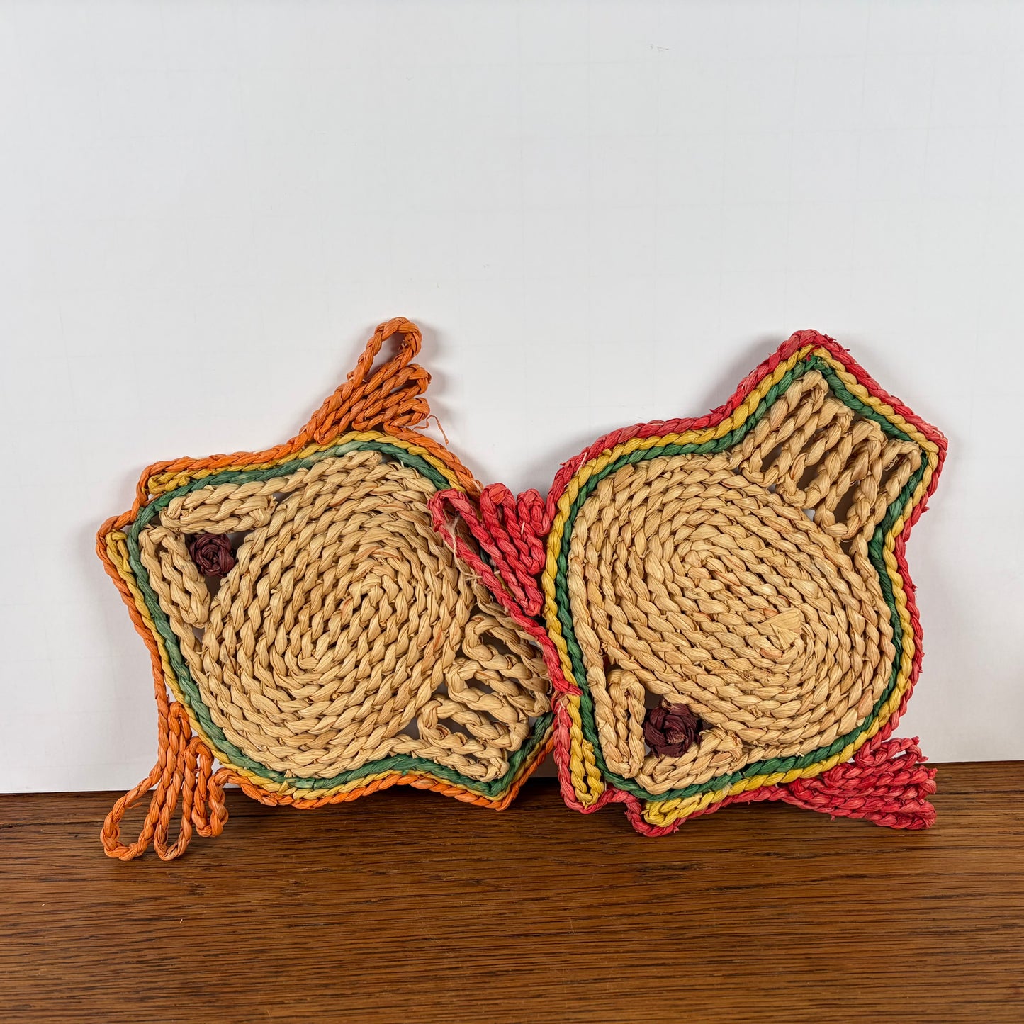 Vintage rieten onderzetters vis