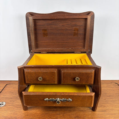 Vintage houten sieraden kistje