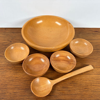 Vintage houten pindaset met lepel