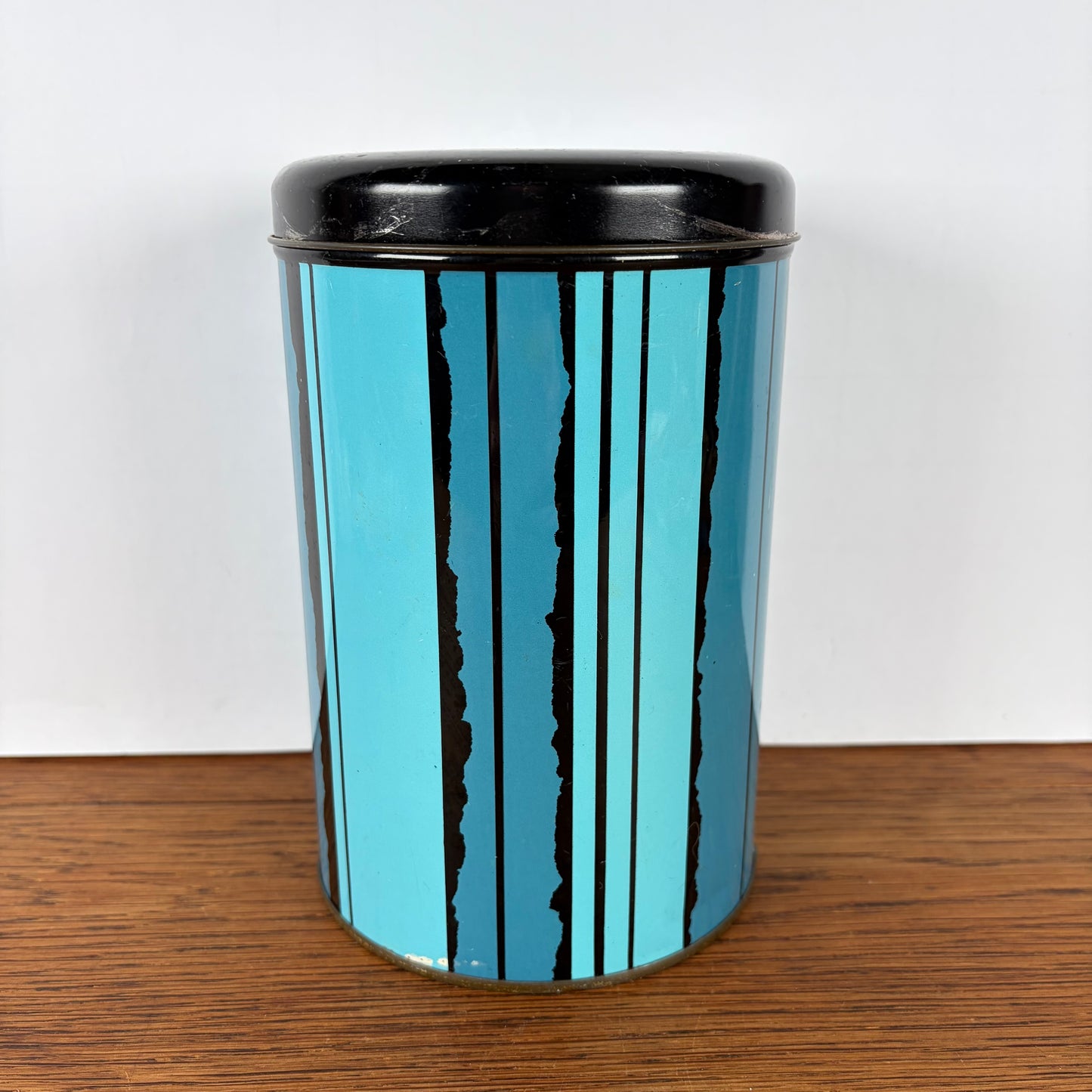 Vintage Tomado blik blauwe streep