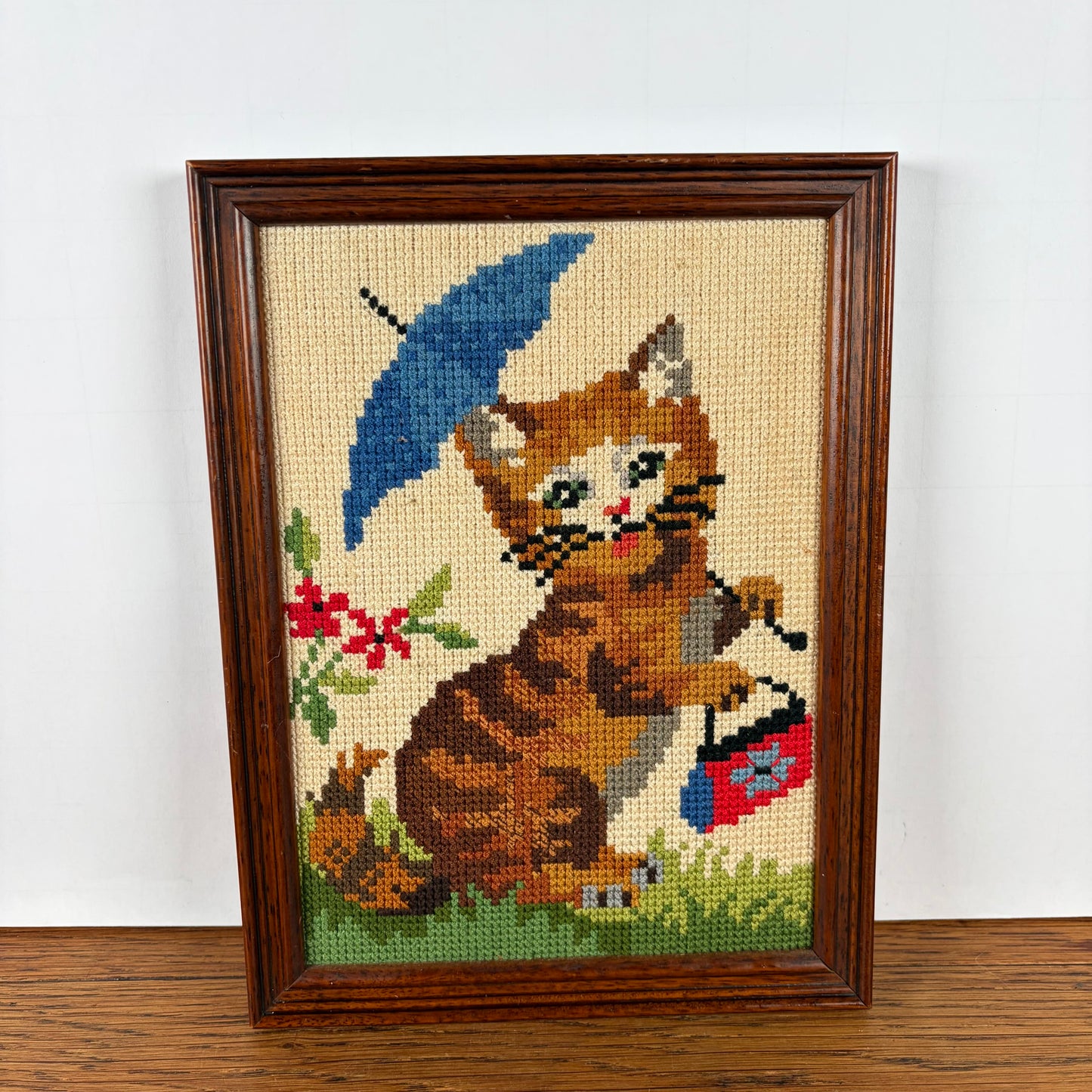 Vintage geborduurd schilderij kat