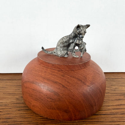 Vintage tinnen kat met kitten