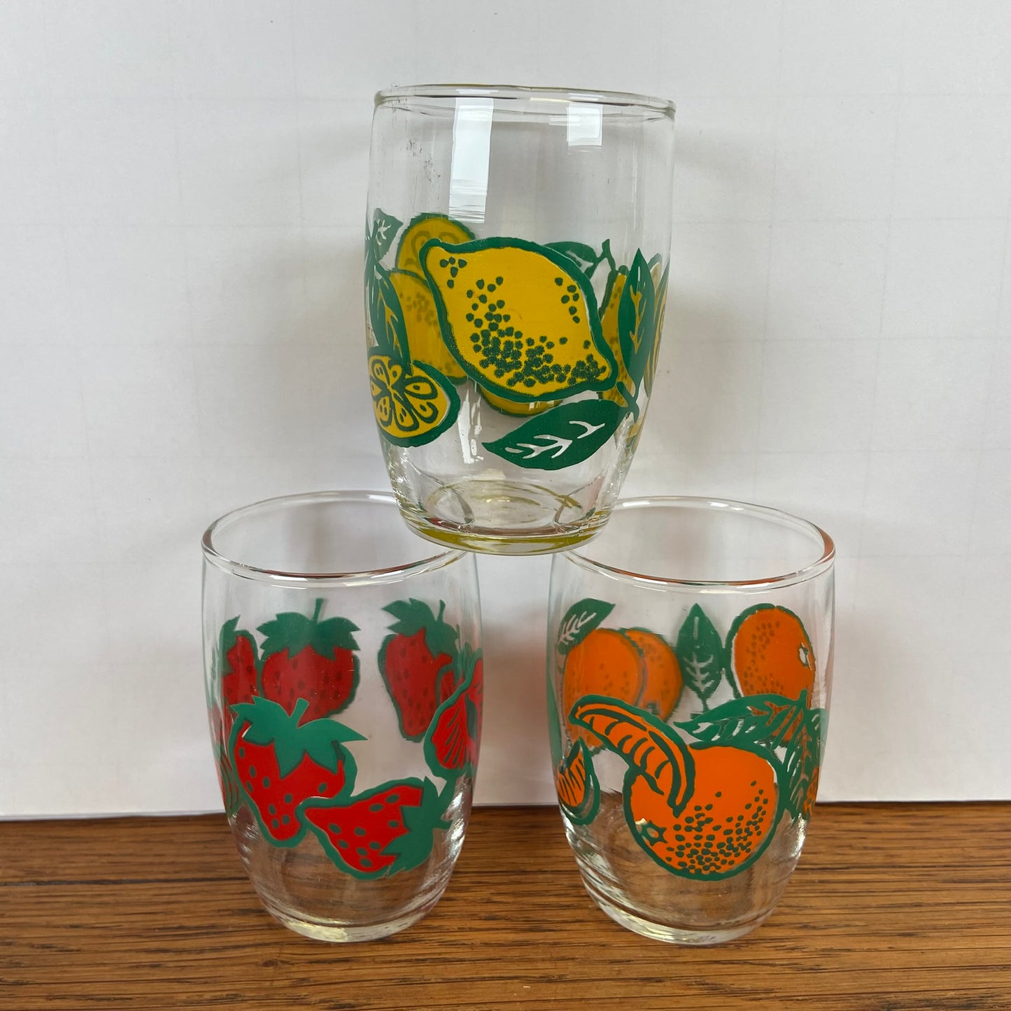 3 kleine vintage fruitglaasjes