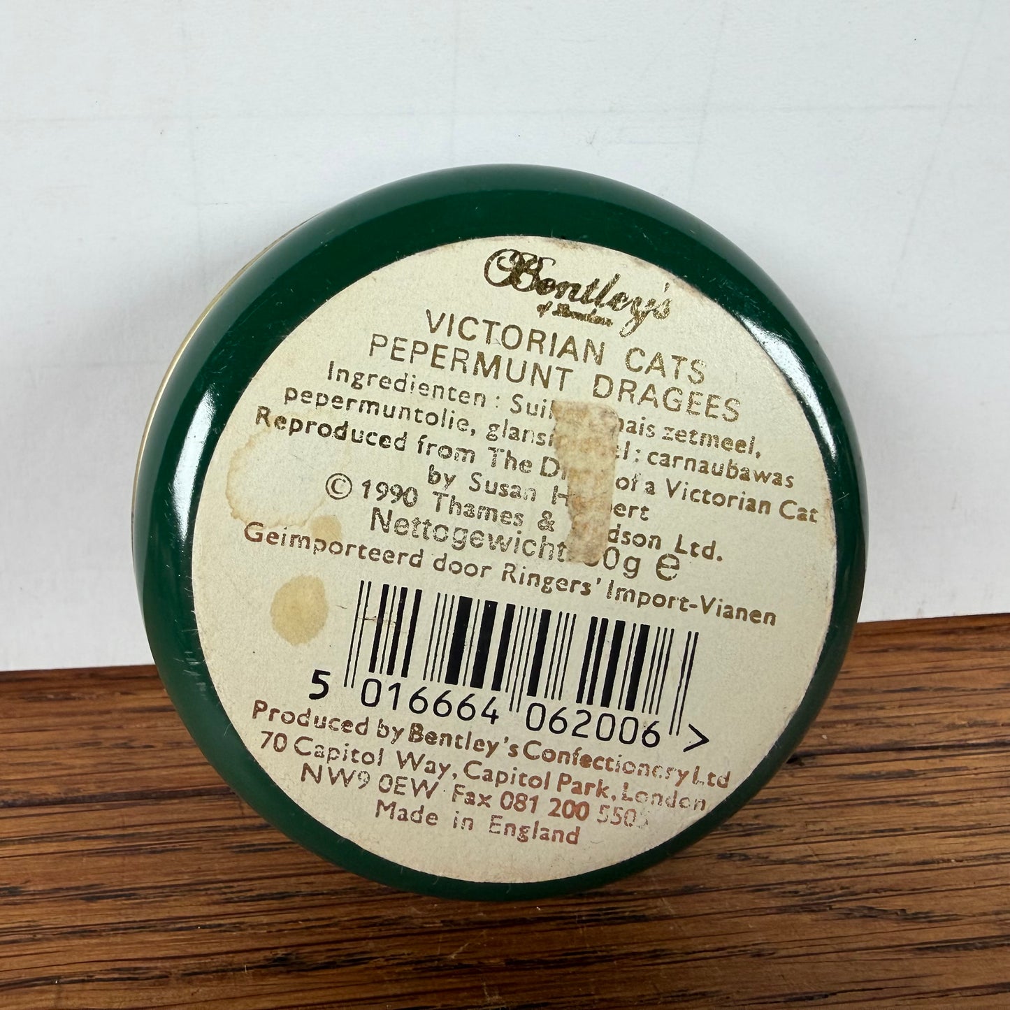 Vintage Bentey’s blikje rond katten fiets