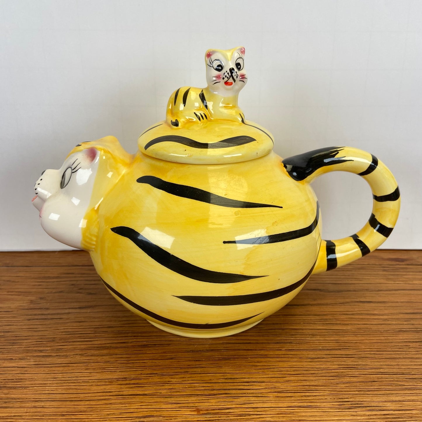 Siaki Theepot kat