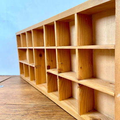Houten letterbakje