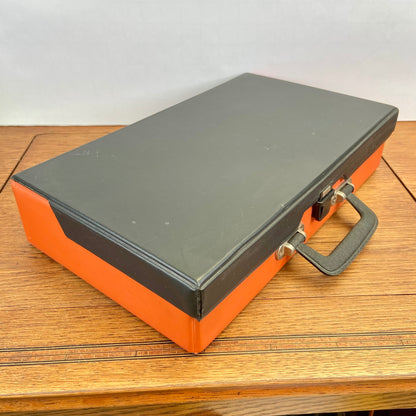 Vintage cassettebandjes koffer