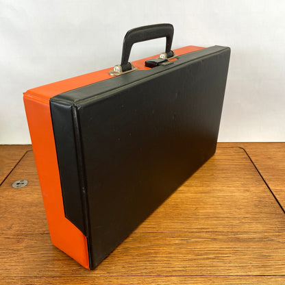 Vintage cassettebandjes koffer