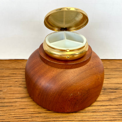 Vintage pillendoosje bloem