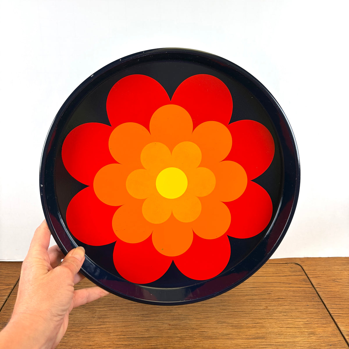 Vintage jaren 70 dienblad bloem