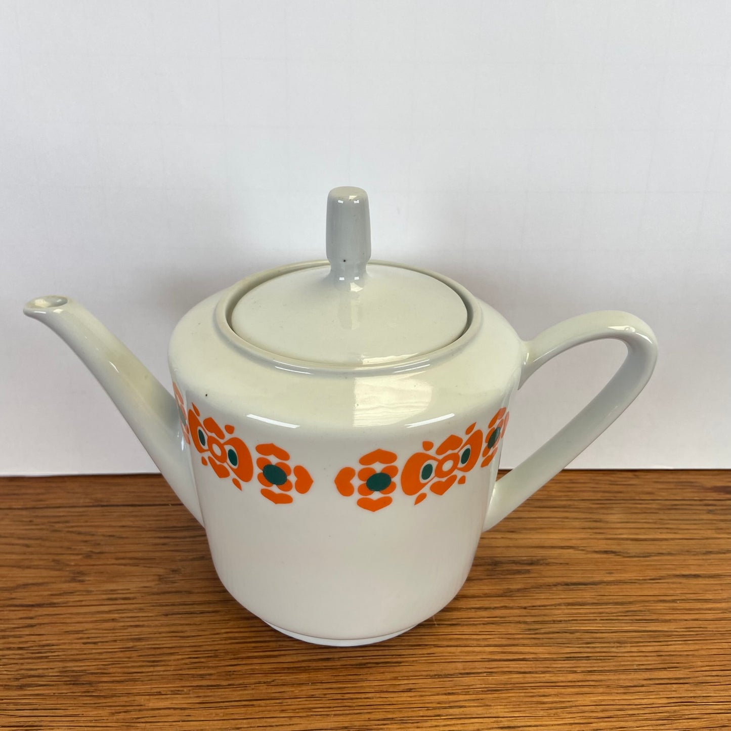 Vintage theepot oranje bloemen