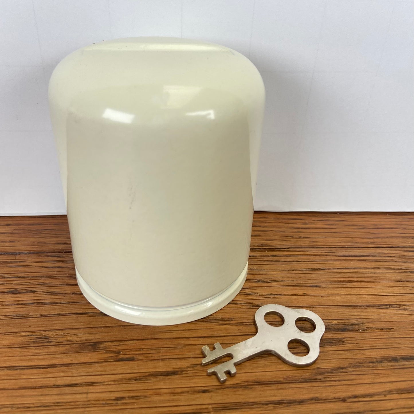 Vintage spaarpot Rabobank wit MET sleutel
