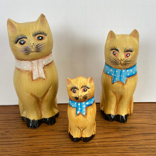 Houten katten familie