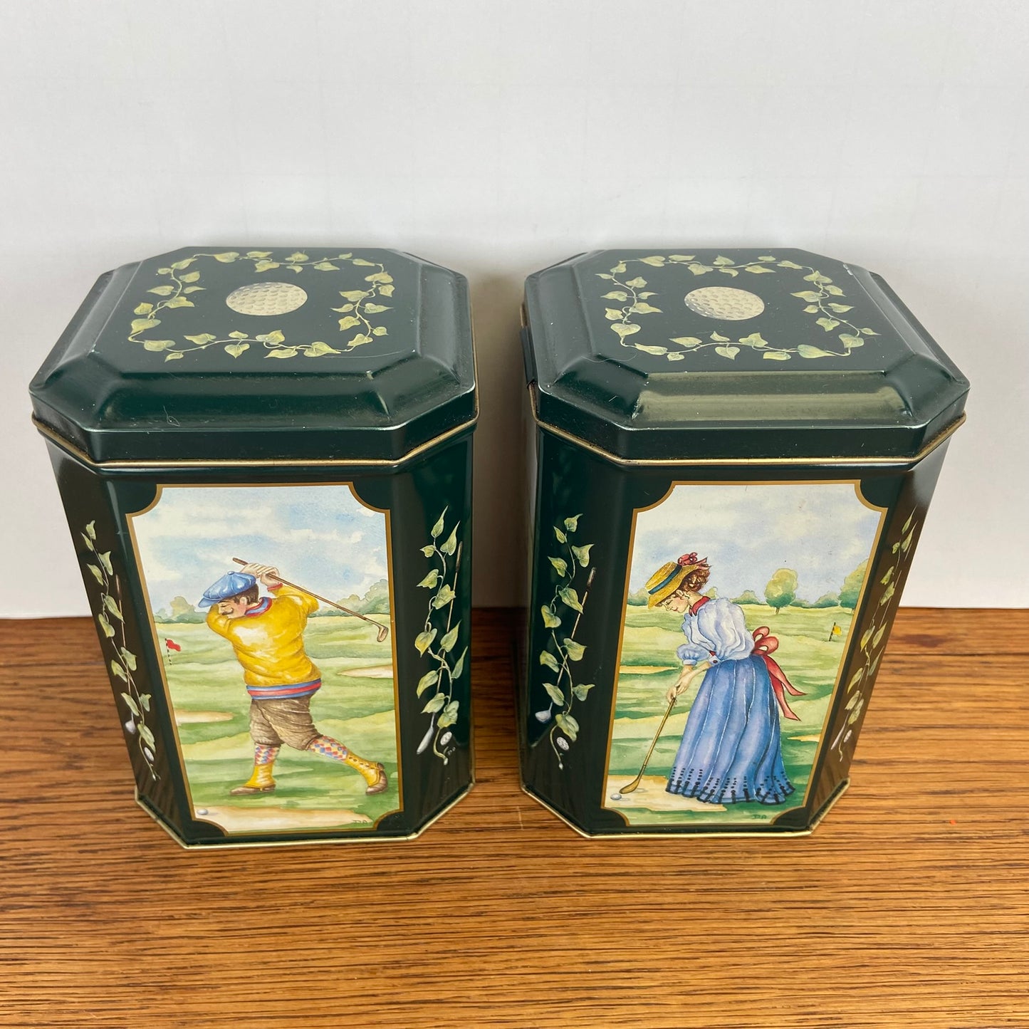 2 vintage blikken golf