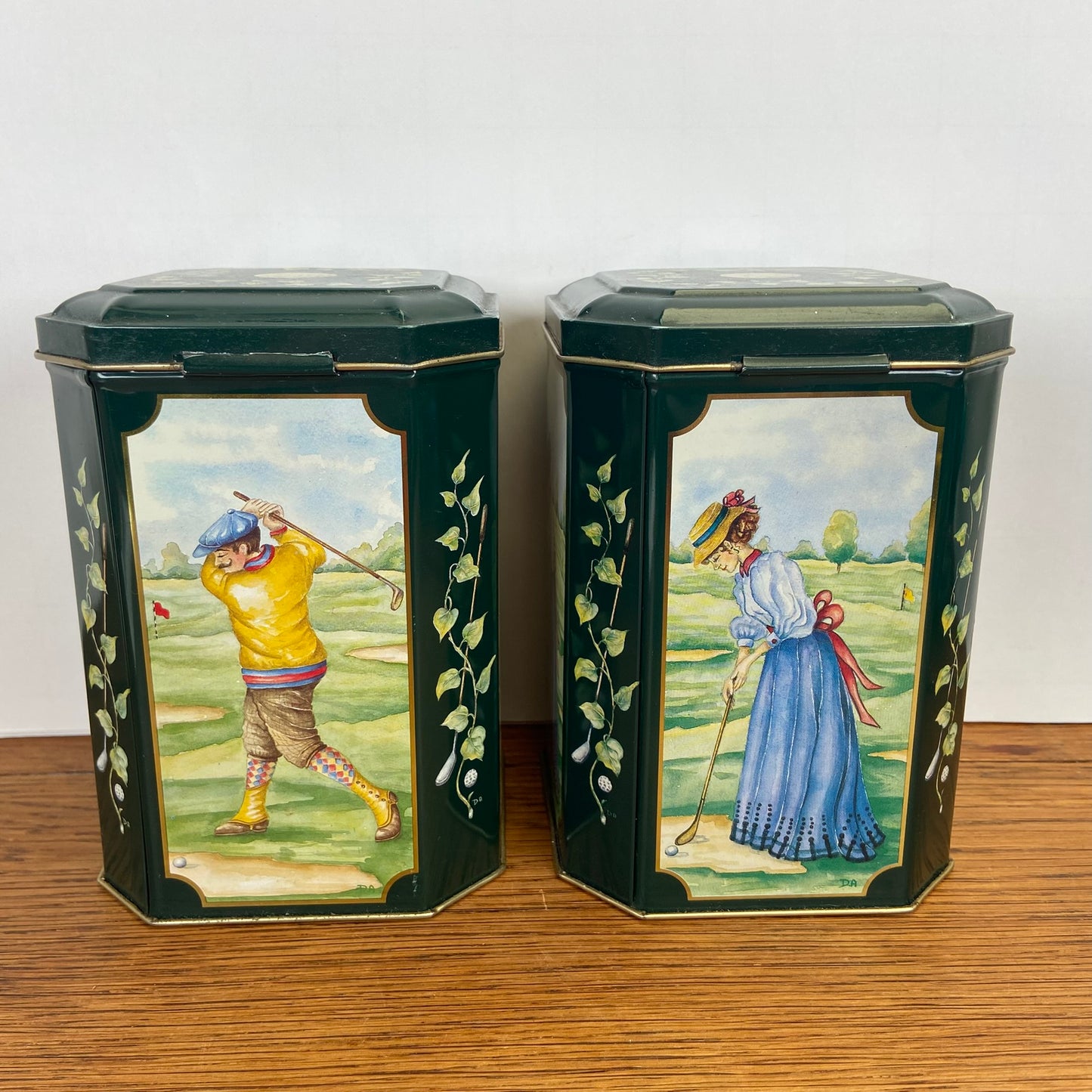 2 vintage blikken golf